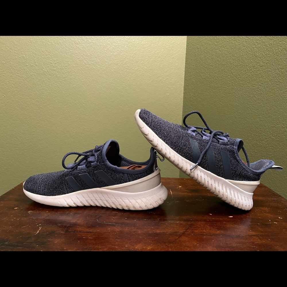 Adidas HWD 1Y4001 CLOUD FOAM Men’s Size 9.5